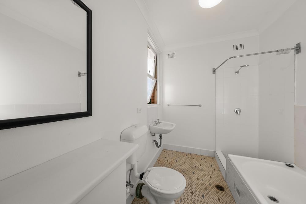Light Filled Low Maintenance in Convenient Location